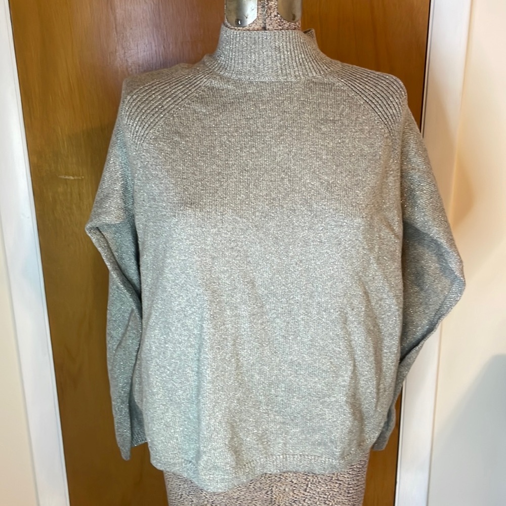 Chico’s Womens Large Size 2 Pewter Sweater with Poncho Cape Metallic
